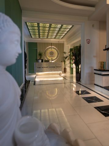 Nakhon Gallery