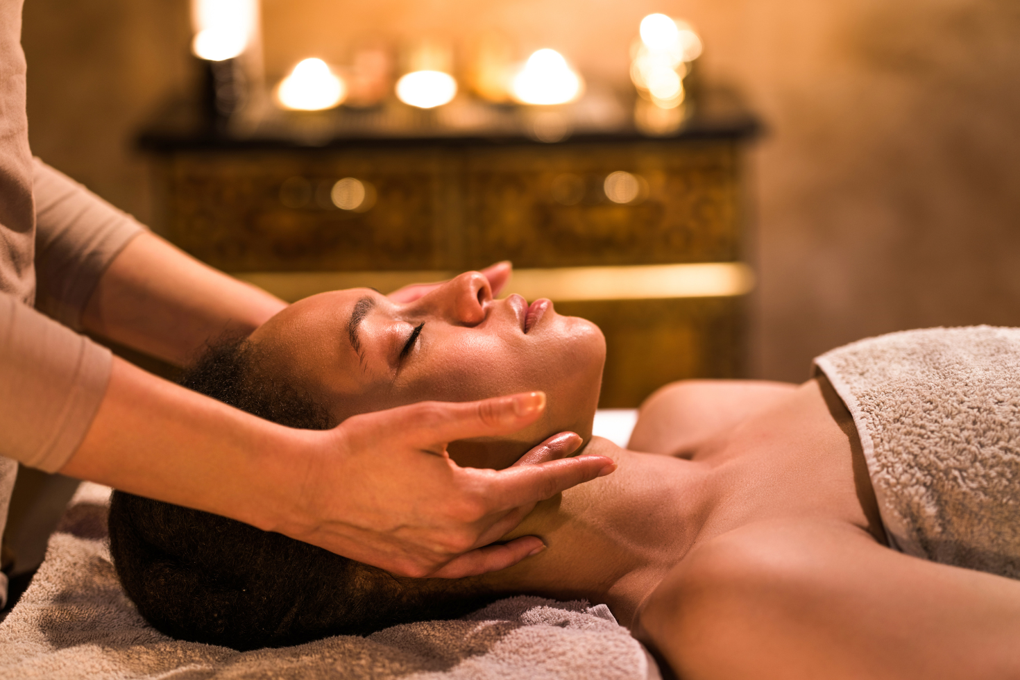 Holistic Luxury: Nakorn Spa's Signature Spa Experiences